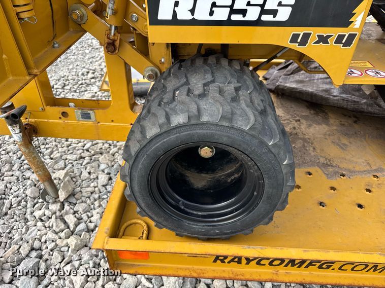 image for item YA0358 2021 Rayco RG55 stump grinder