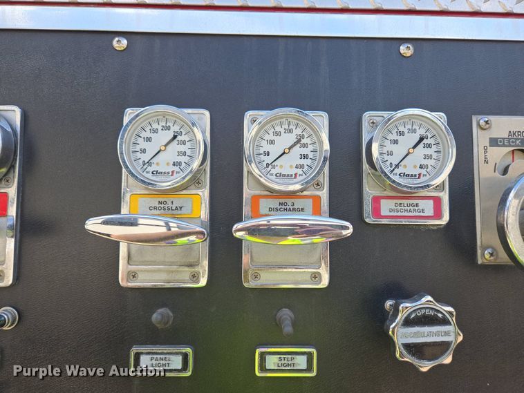 image for item YA0468 2000 Pierce pumper fire truck