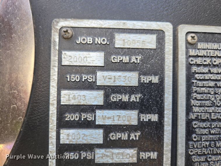 image for item YA0468 2000 Pierce pumper fire truck