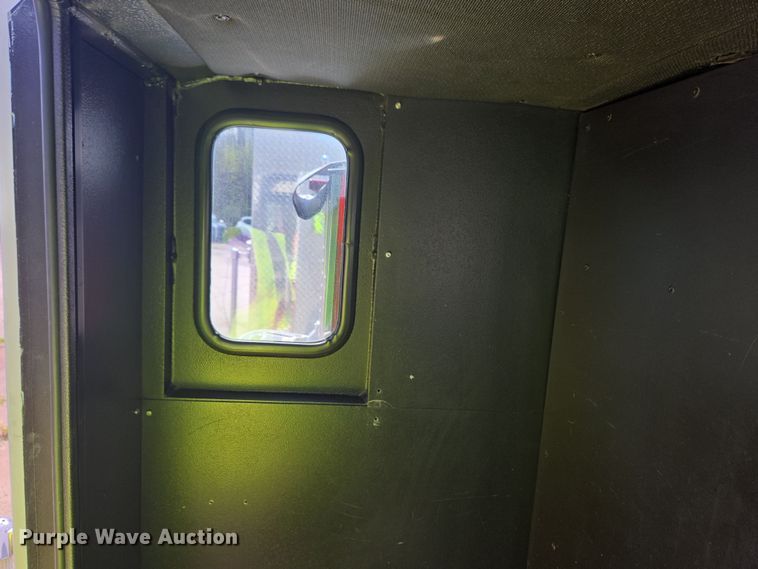 image for item YA0468 2000 Pierce pumper fire truck