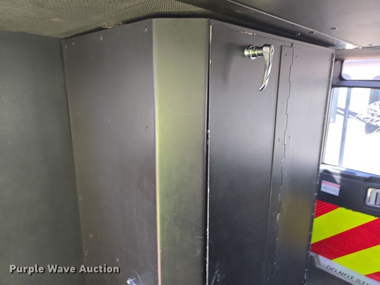 image for item YA0468 2000 Pierce pumper fire truck