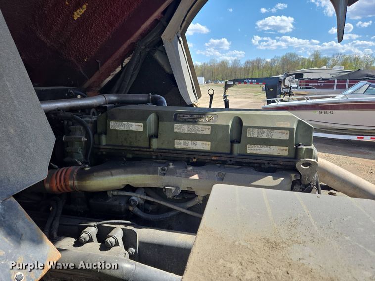 image for item YA0468 2000 Pierce pumper fire truck