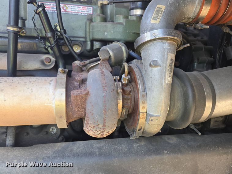 image for item YA0468 2000 Pierce pumper fire truck