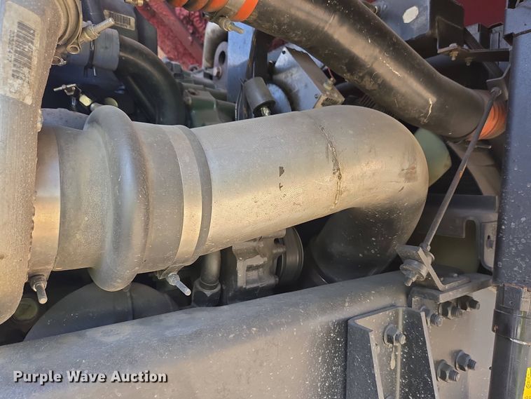 image for item YA0468 2000 Pierce pumper fire truck