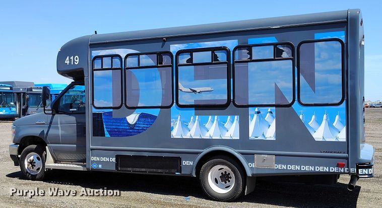 image for item YA0635 2022 Ford E450 shuttle bus