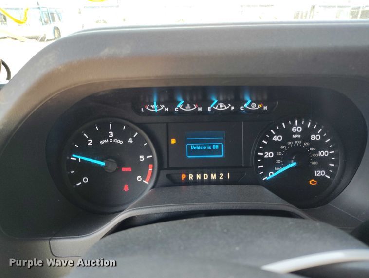 image for item YA0635 2022 Ford E450 shuttle bus