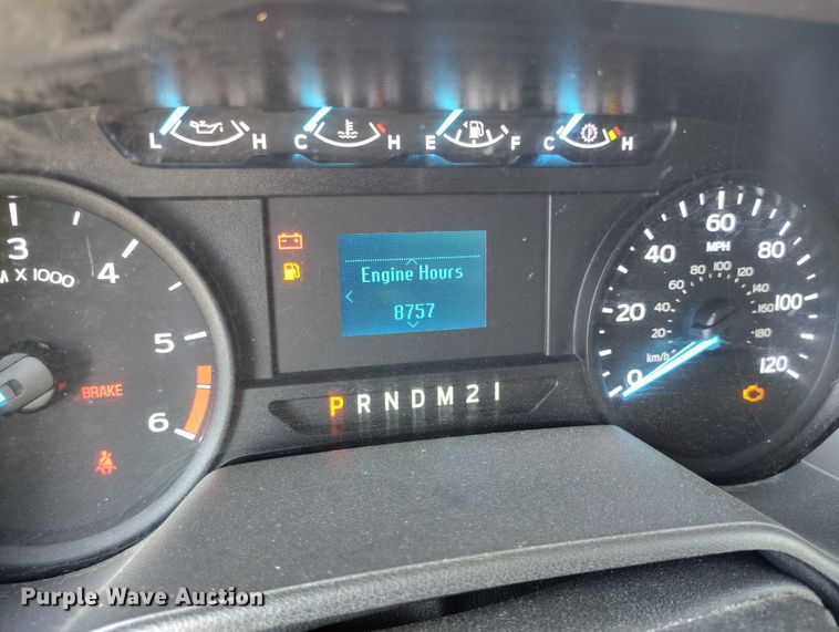 image for item YA0635 2022 Ford E450 shuttle bus