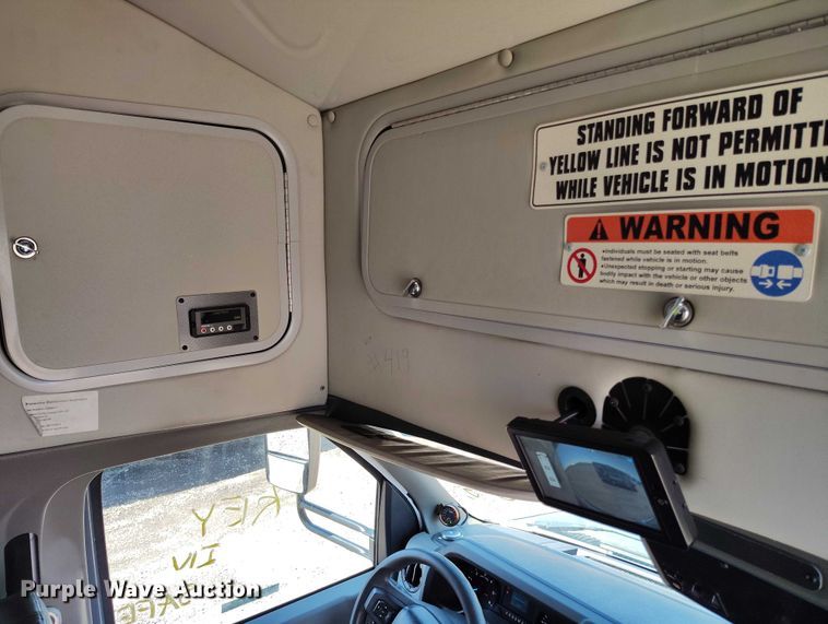 image for item YA0635 2022 Ford E450 shuttle bus