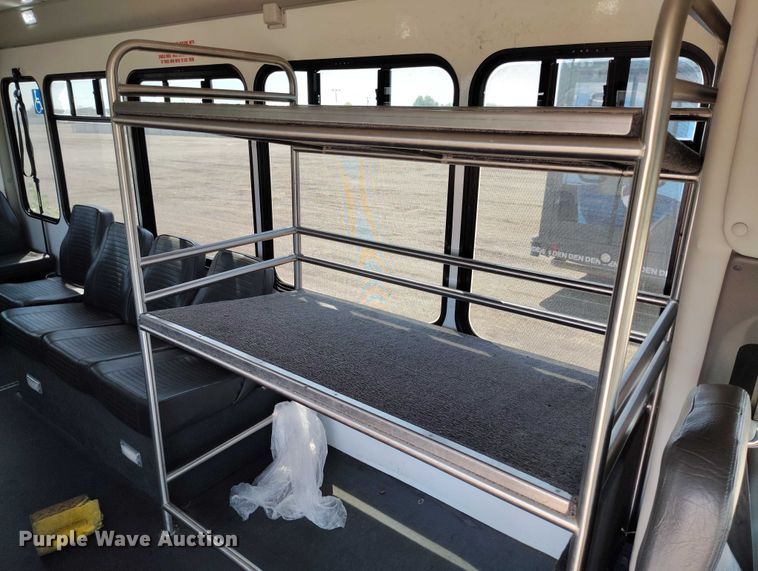 image for item YA0635 2022 Ford E450 shuttle bus