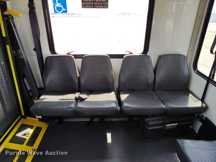 image for item YA0635 2022 Ford E450 shuttle bus