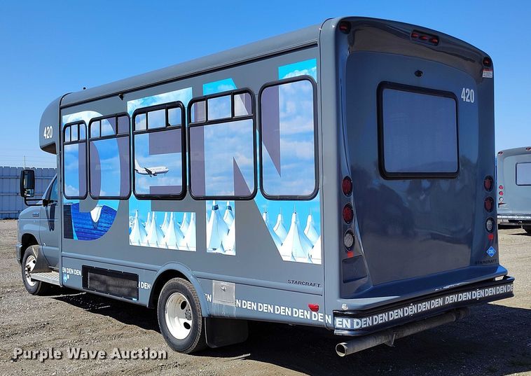 image for item YA0636 2022 Ford E450 shuttle bus