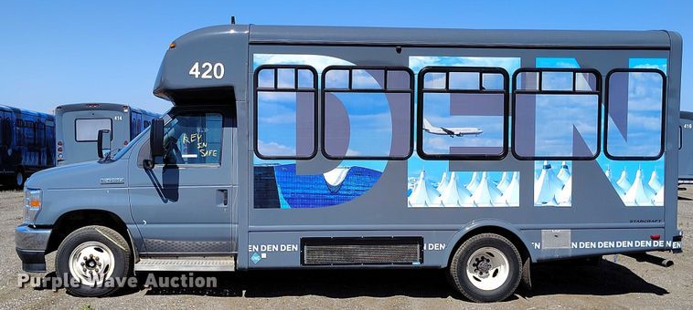 image for item YA0636 2022 Ford E450 shuttle bus