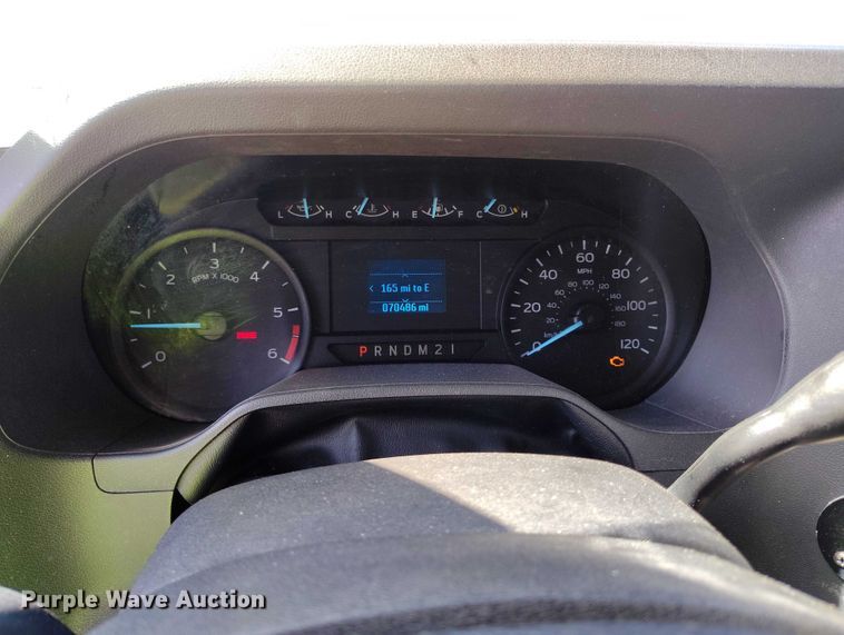 image for item YA0636 2022 Ford E450 shuttle bus