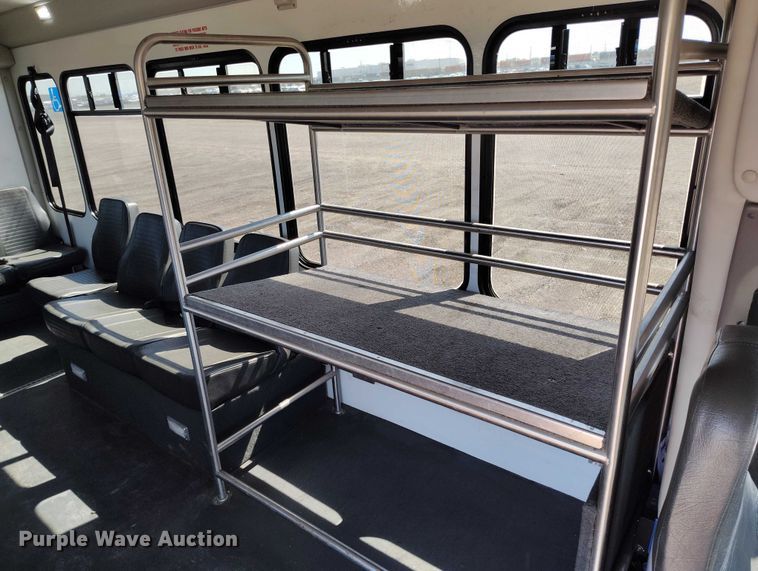 image for item YA0636 2022 Ford E450 shuttle bus