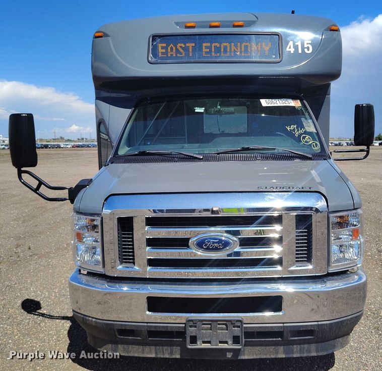 image for item YA0637 2022 Ford E450 shuttle bus