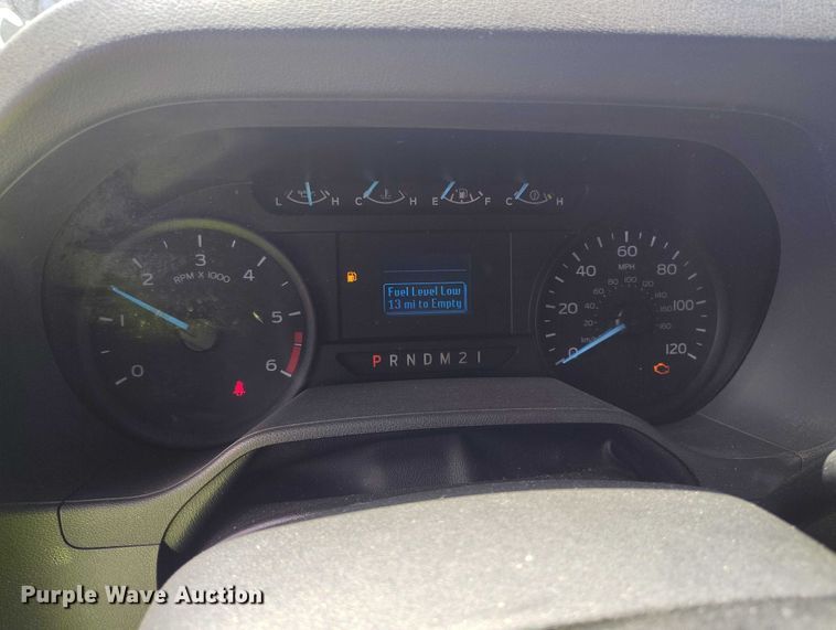 image for item YA0637 2022 Ford E450 shuttle bus