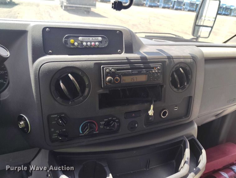 image for item YA0637 2022 Ford E450 shuttle bus