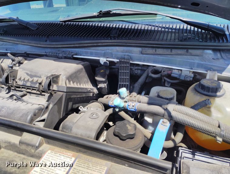 image for item YA0637 2022 Ford E450 shuttle bus