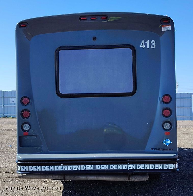 image for item YA0638 2022 Ford E450 shuttle bus