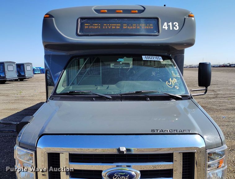 image for item YA0638 2022 Ford E450 shuttle bus