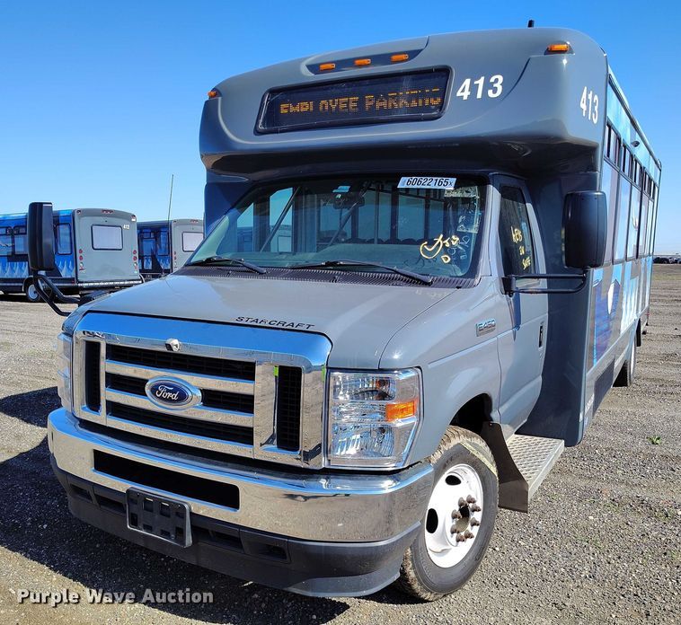 image for item YA0638 2022 Ford E450 shuttle bus