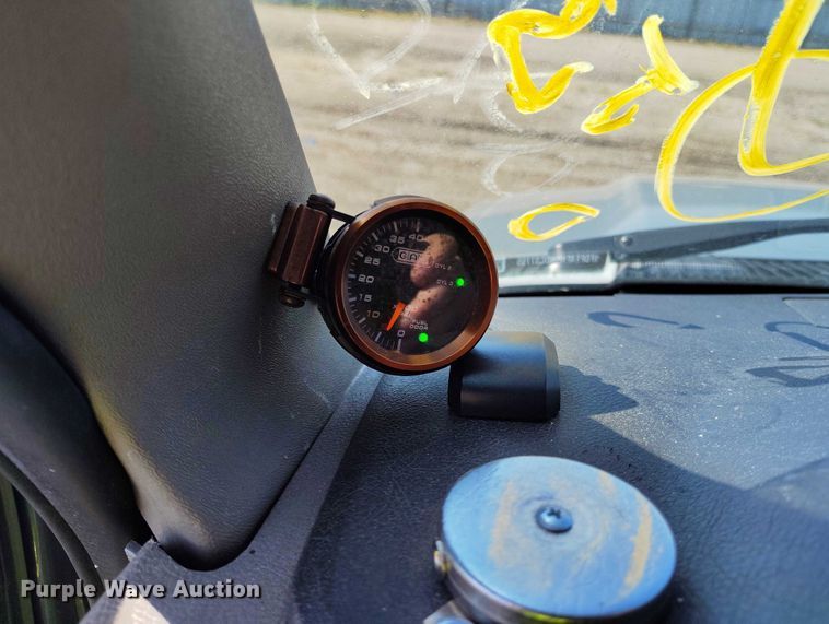 image for item YA0638 2022 Ford E450 shuttle bus