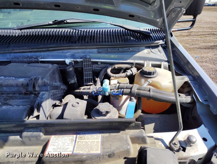 image for item YA0638 2022 Ford E450 shuttle bus