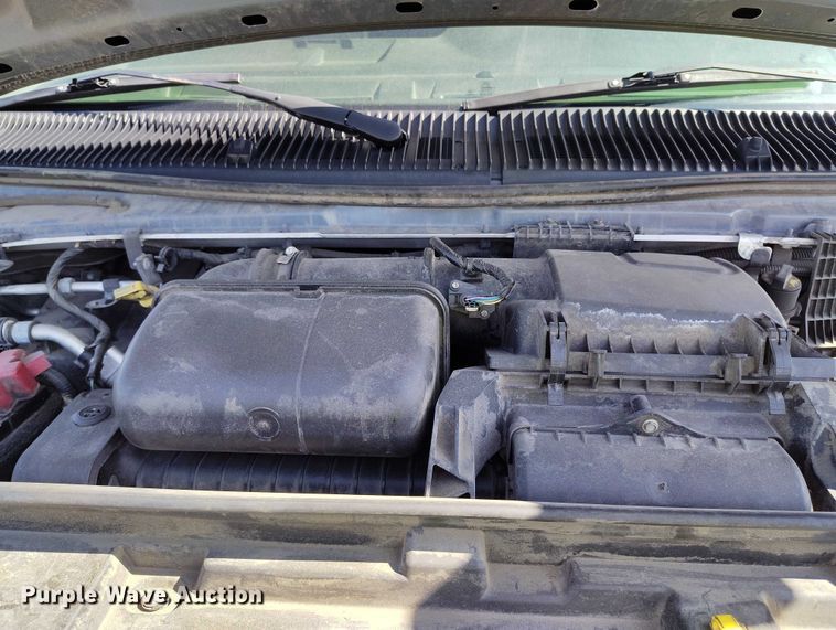 image for item YA0638 2022 Ford E450 shuttle bus