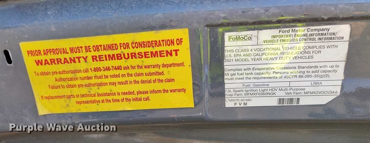 image for item YA0638 2022 Ford E450 shuttle bus