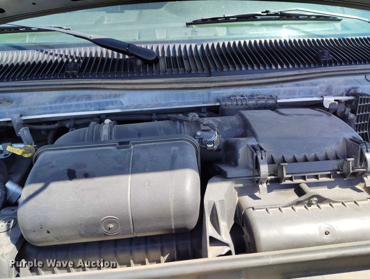 image for item YA0639 2022 Ford E450 shuttle bus