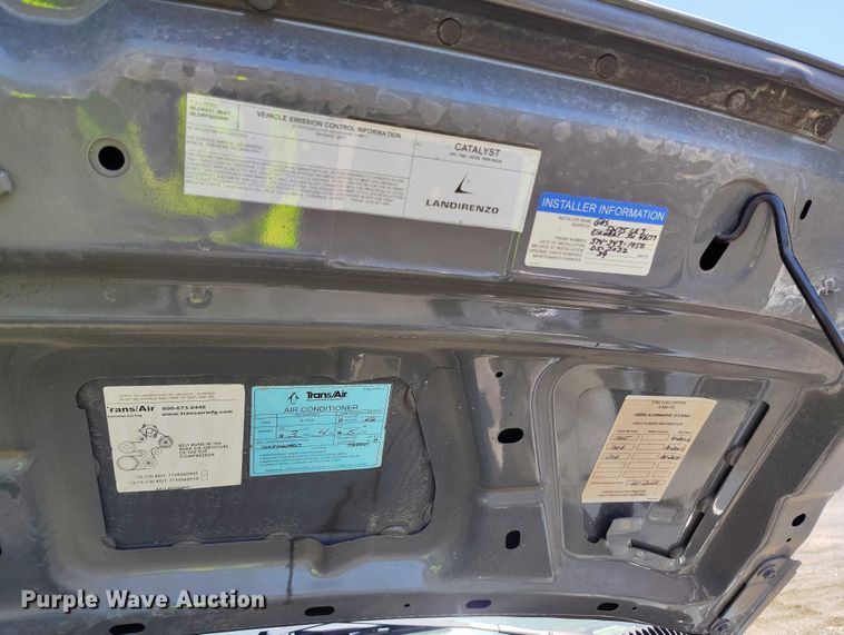 image for item YA0639 2022 Ford E450 shuttle bus