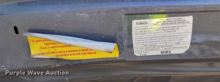 image for item YA0640 2022 Ford E450 shuttle bus