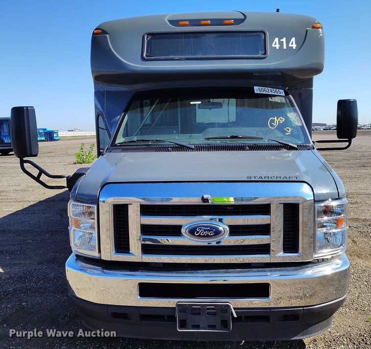 image for item YA0641 2022 Ford E450 shuttle bus