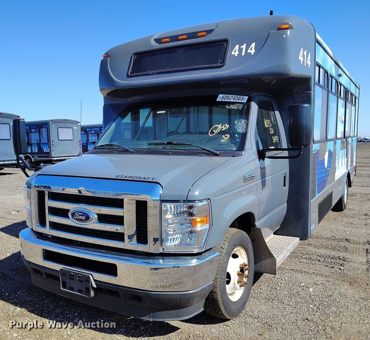 image for item YA0641 2022 Ford E450 shuttle bus