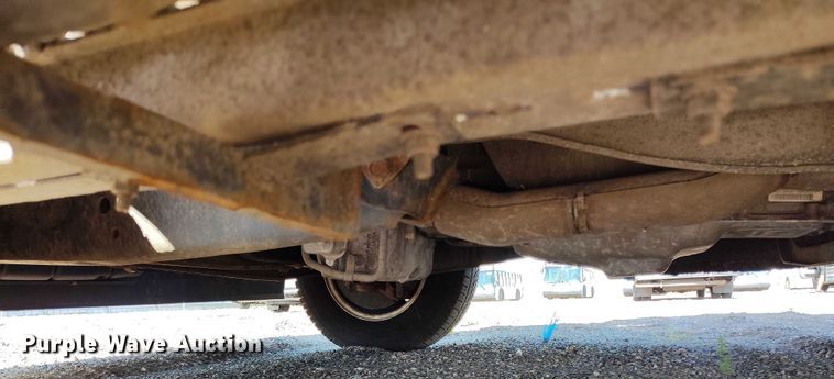 image for item YA0641 2022 Ford E450 shuttle bus