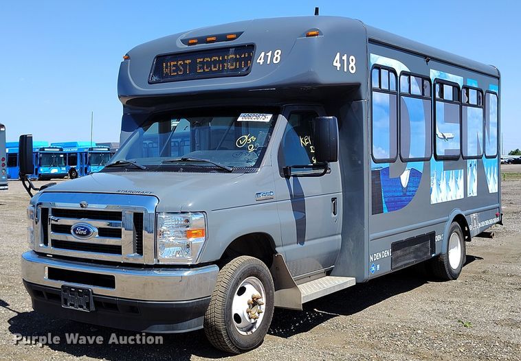 2022 Ford E450