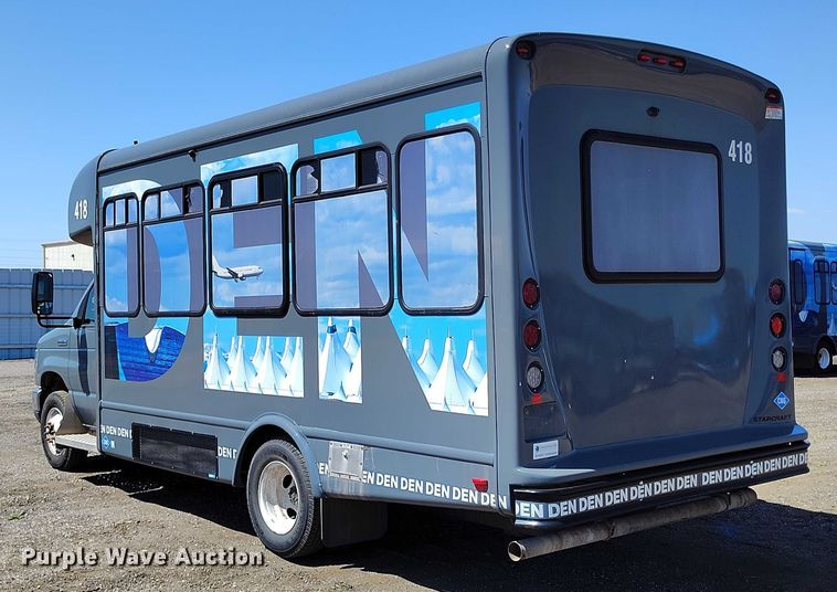 image for item YA0642 2022 Ford E450 shuttle bus