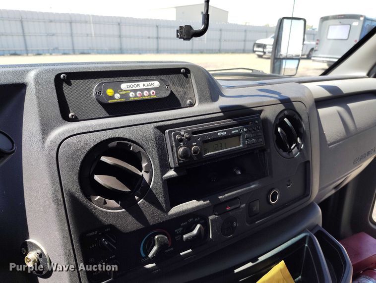 image for item YA0642 2022 Ford E450 shuttle bus