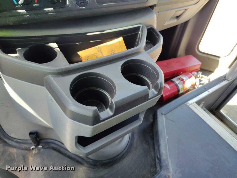 image for item YA0642 2022 Ford E450 shuttle bus