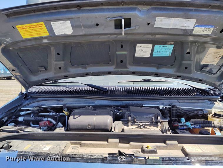 image for item YA0642 2022 Ford E450 shuttle bus