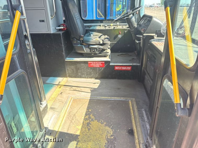 image for item YA0661 2009 ElDorado  Axess transit bus