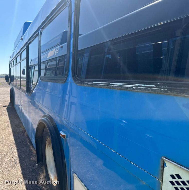 image for item YA0673 2009 ElDorado Axess transit bus
