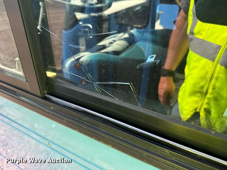 image for item YA0673 2009 ElDorado Axess transit bus