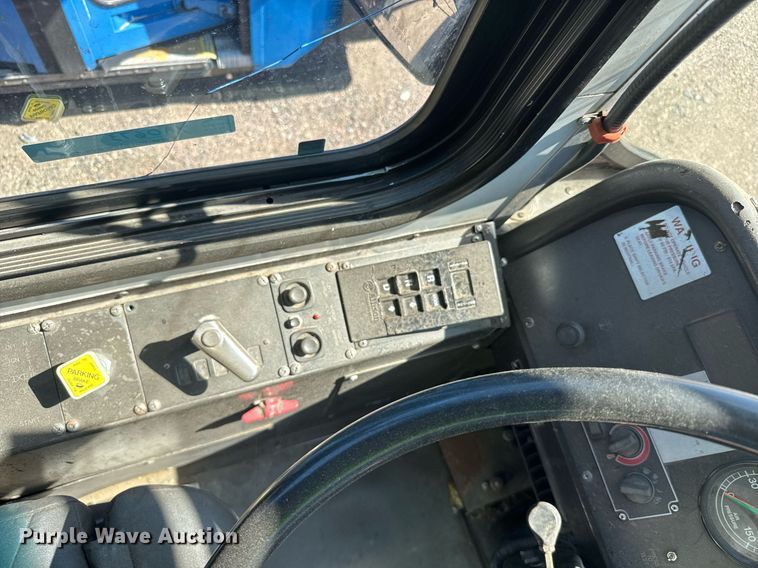 image for item YA0673 2009 ElDorado Axess transit bus