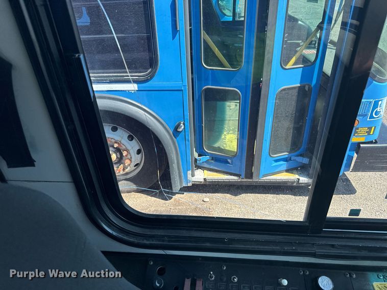 image for item YA0675 2009 ElDorado Axess transit bus