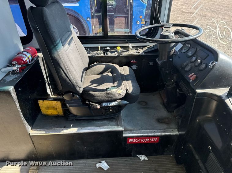 image for item YA0676 2009 ElDorado Axess transit bus