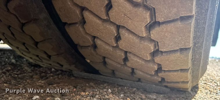 image for item YA0679 2009 ElDorado Axess transit bus