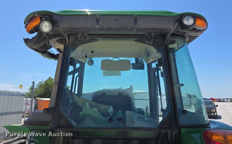 image for item YA0681 2021 John Deere 5055E MFWD tractor