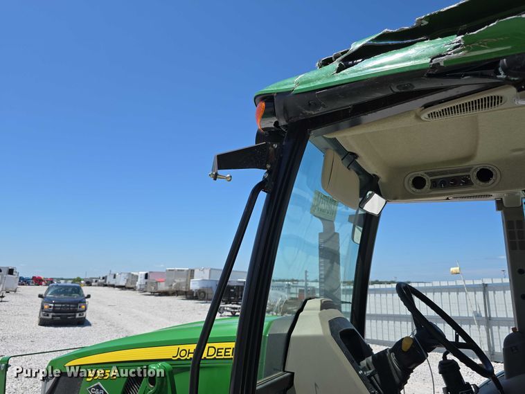 image for item YA0681 2021 John Deere 5055E MFWD tractor