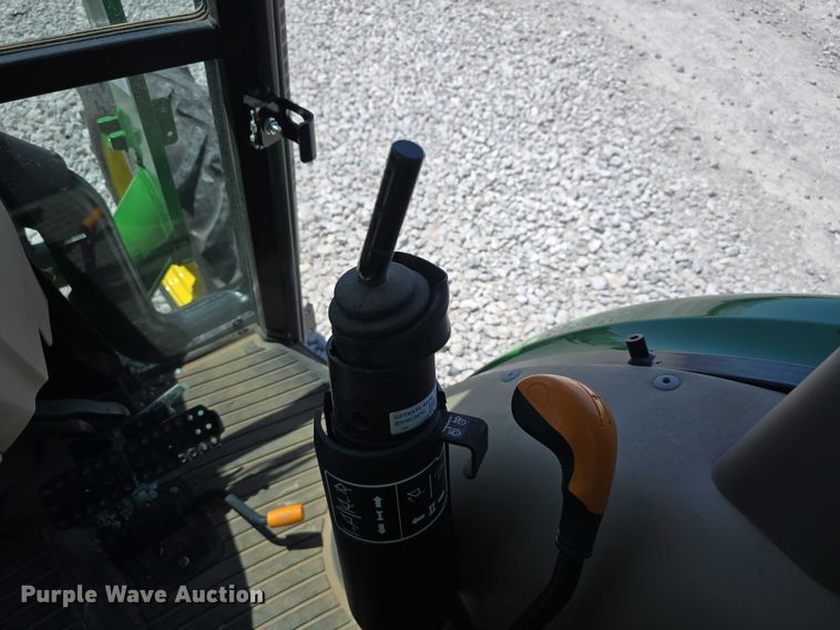 image for item YA0681 2021 John Deere 5055E MFWD tractor